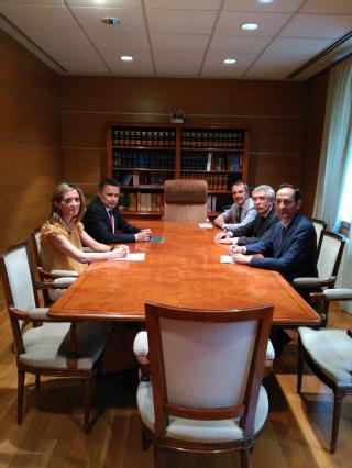 El TSJR y la Consejería abogan por prestar un mejor auxilio a las personas desahuciadas más vulnerables